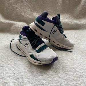 On Cloudnova Running Shoe